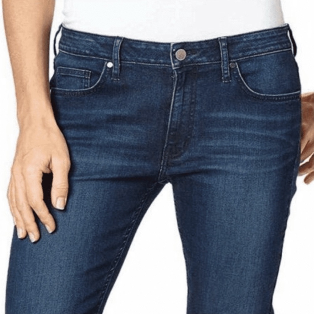Calvin Klein women’s slim boyfriend jeans - size 12